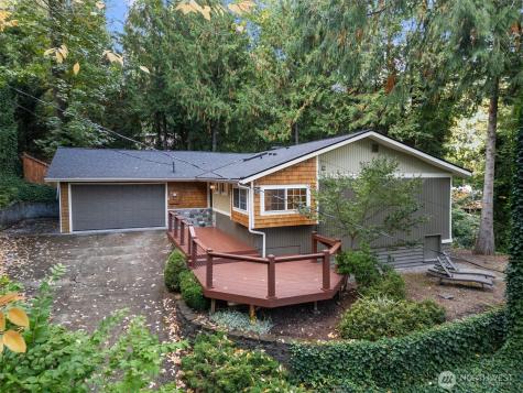 825 Wildwood Boulevard SW Issaquah WA 98027