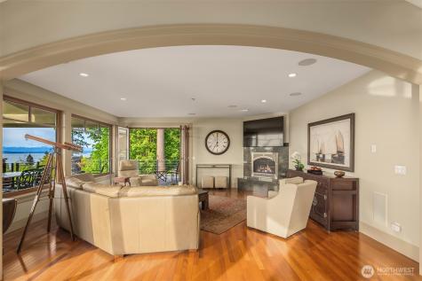 1443 Scurlock Lane Mukilteo WA 98275