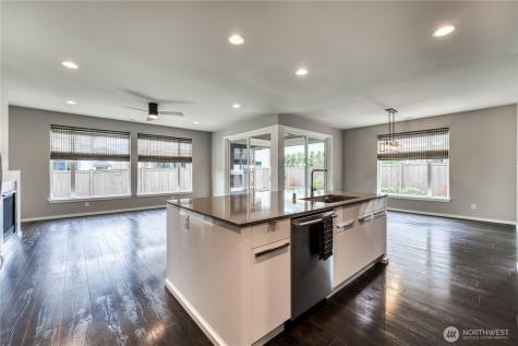 4565 Castleton Road SW Port Orchard WA 98367