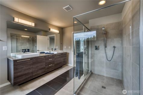 4565 Castleton Road SW Port Orchard WA 98367