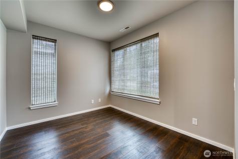 4565 Castleton Road SW Port Orchard WA 98367