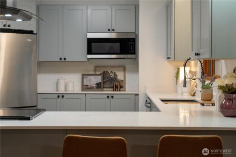 19305 127th Avenue NE Bothell WA 98011