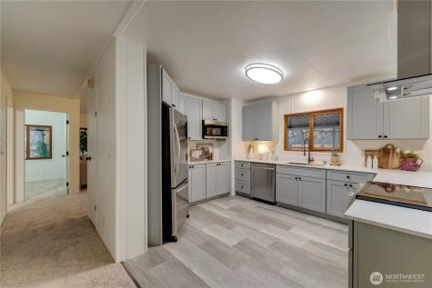 19305 127th Avenue NE Bothell WA 98011