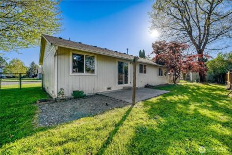 401 Hemlock Court Sultan WA 98294
