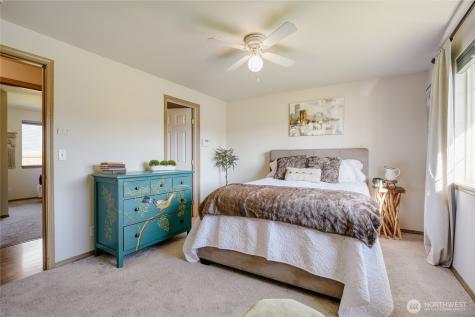 401 Hemlock Court Sultan WA 98294
