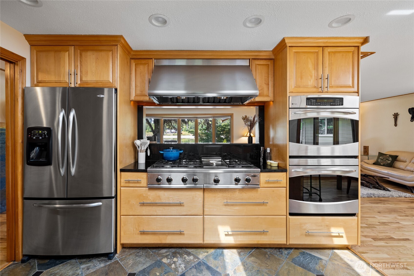 295 SE Bayview Road Shelton WA 98584