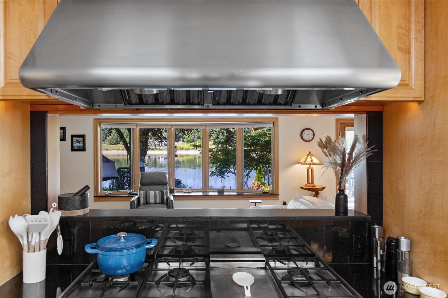 295 SE Bayview Road Shelton WA 98584