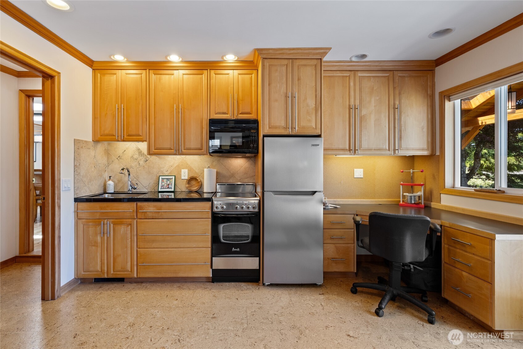 295 SE Bayview Road Shelton WA 98584