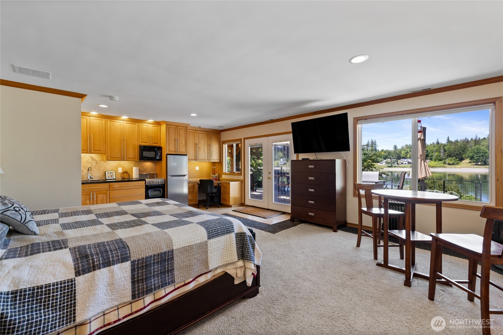 295 SE Bayview Road Shelton WA 98584