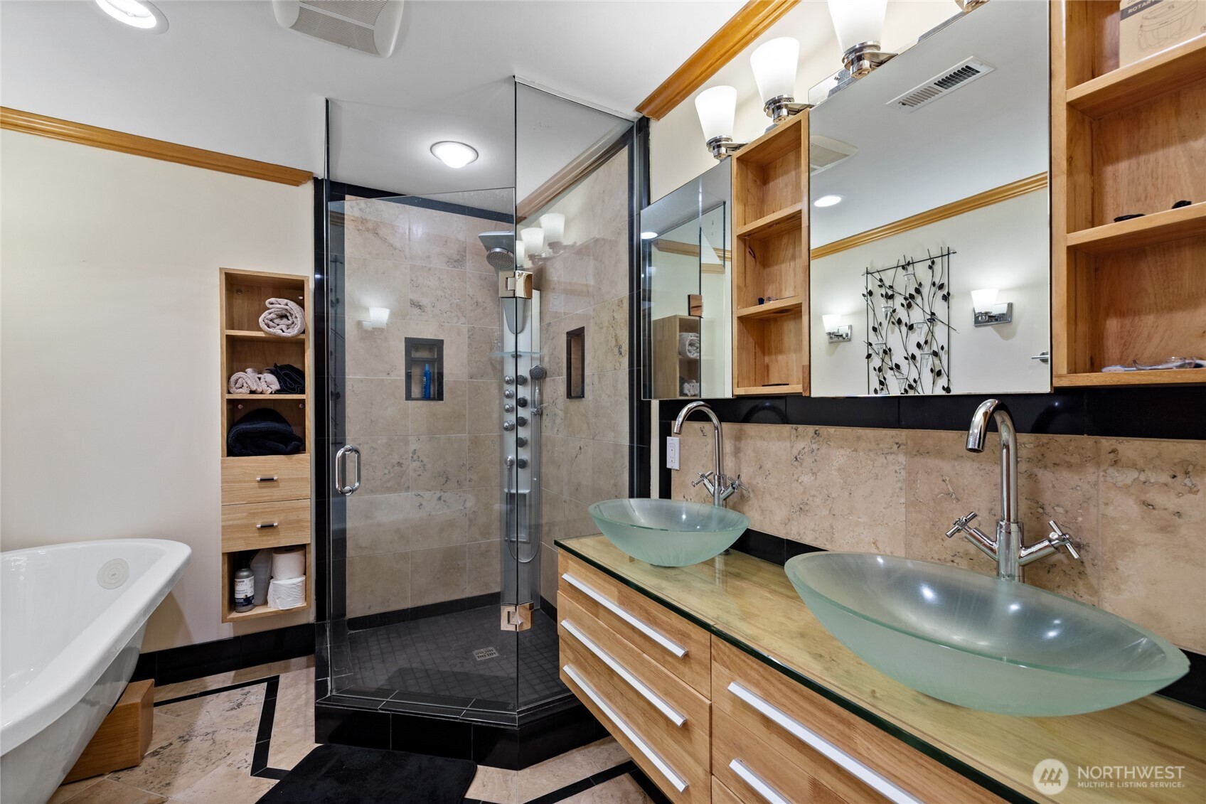 295 SE Bayview Road Shelton WA 98584