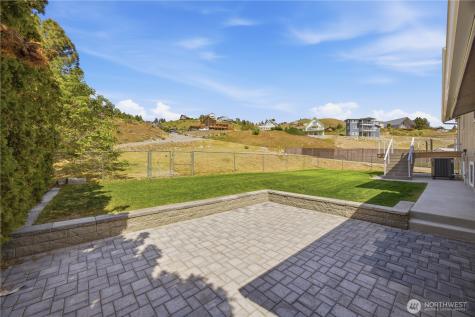 109 Pyramid Place Chelan WA 98816