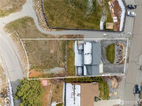 109 Pyramid Place Chelan WA 98816