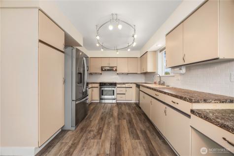 109 Pyramid Place Chelan WA 98816