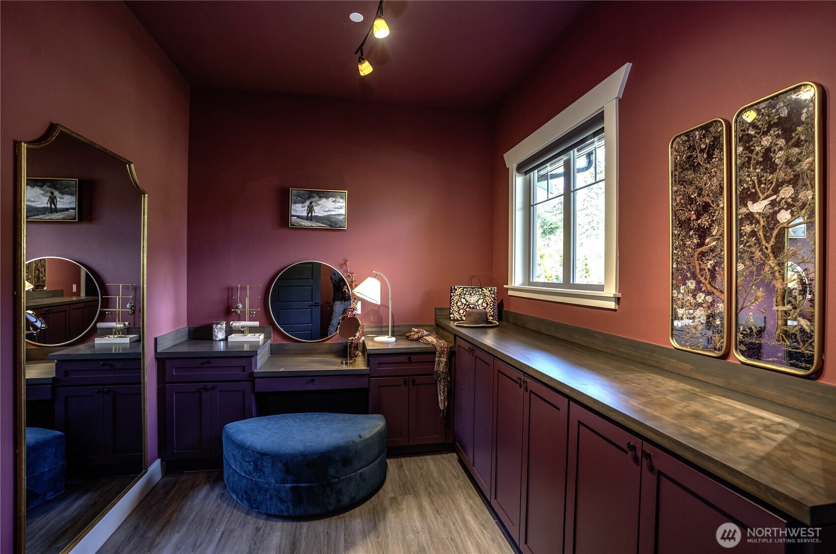 616 Hyak Way Fox Island WA 98333