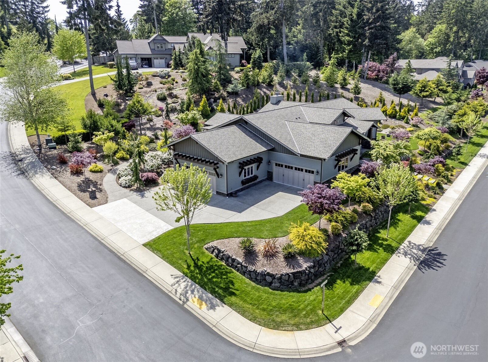 616 Hyak Way Fox Island WA 98333