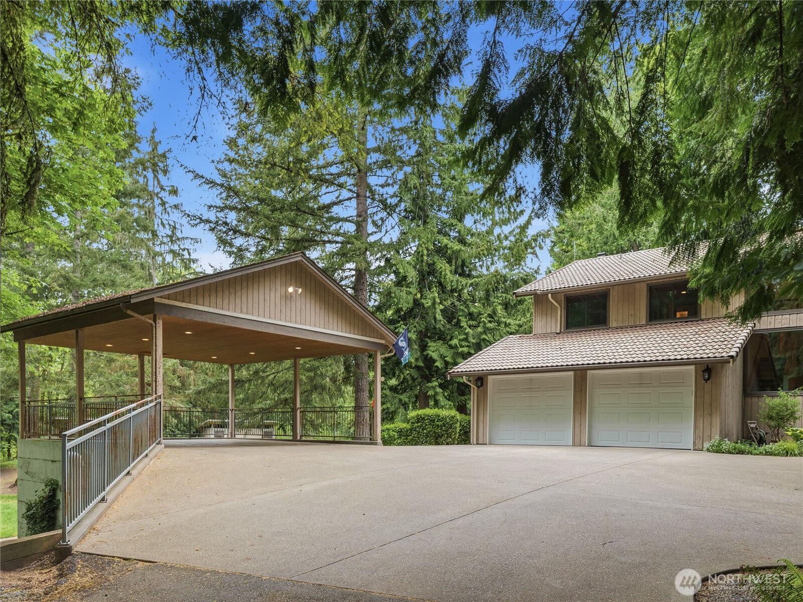 24214 SE 18th Place Sammamish WA 98075