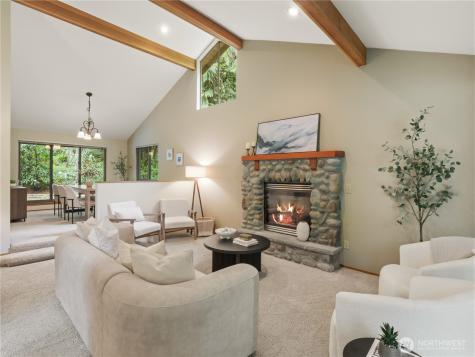 24214 SE 18th Place Sammamish WA 98075