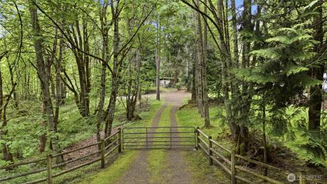 24214 SE 18th Place Sammamish WA 98075