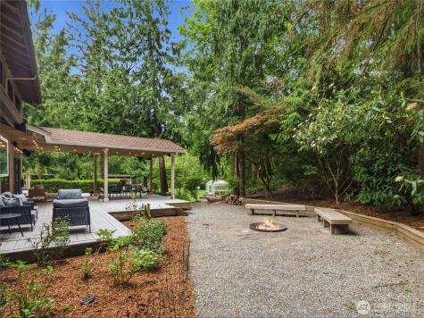 24214 SE 18th Place Sammamish WA 98075