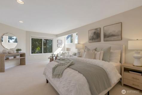 9236 NE 126th Place Kirkland WA 98034