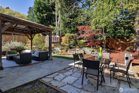 9236 NE 126th Place Kirkland WA 98034
