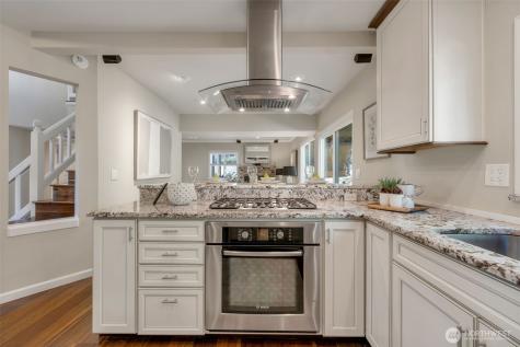 9236 NE 126th Place Kirkland WA 98034