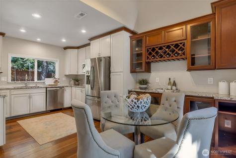 9236 NE 126th Place Kirkland WA 98034