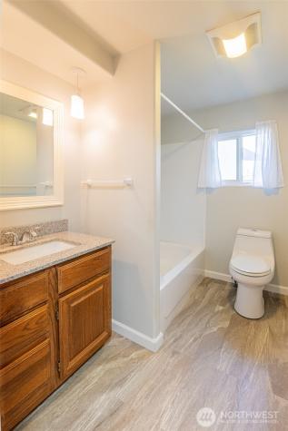 7108 53rd Street Court E Puyallup WA 98371