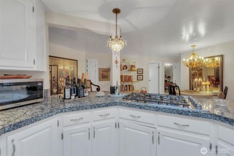 13320 211th Place NE Woodinville WA 98077