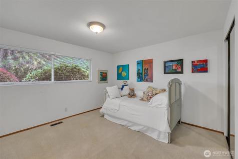 13320 211th Place NE Woodinville WA 98077