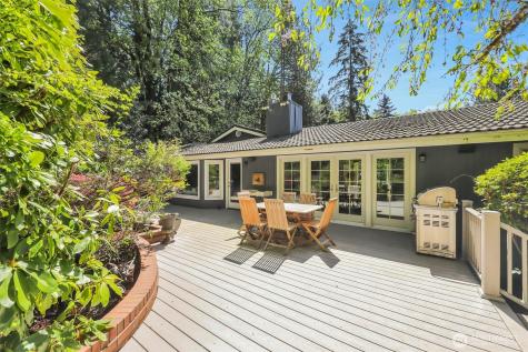 13320 211th Place NE Woodinville WA 98077