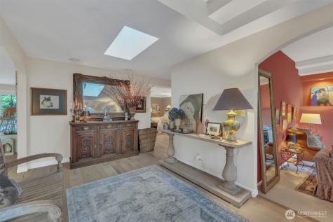13320 211th Place NE Woodinville WA 98077