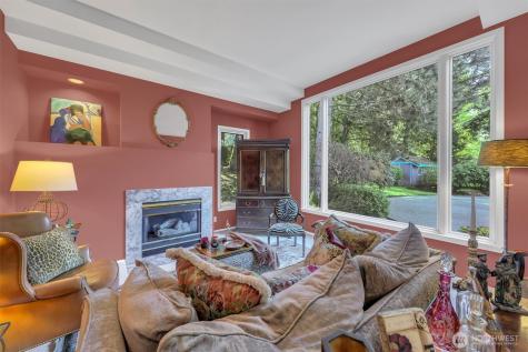 13320 211th Place NE Woodinville WA 98077