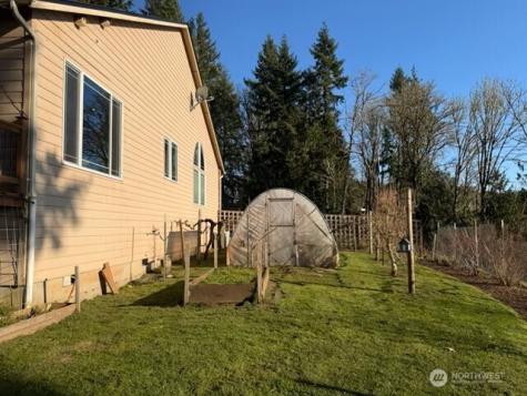 255 Astro Drive Kelso WA 98626