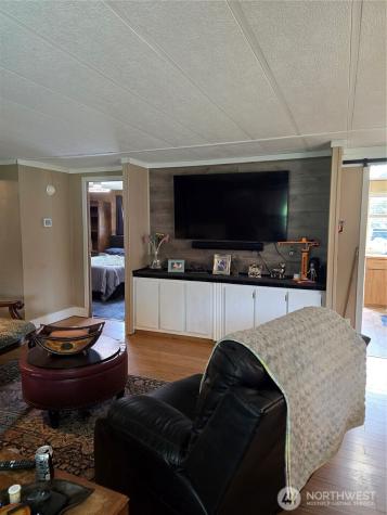 32211 N Place Ocean Park WA 98640