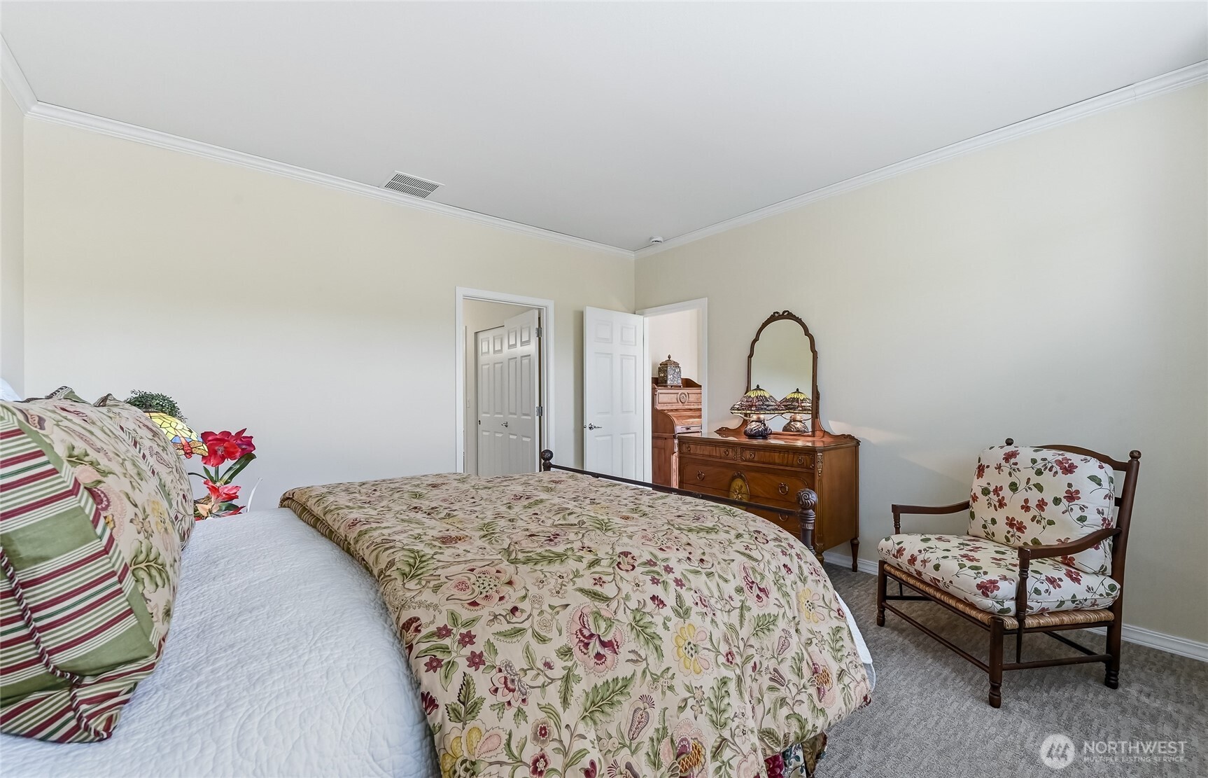 24563 NE Vine Maple Way Redmond WA 98053