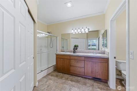24563 NE Vine Maple Way Redmond WA 98053