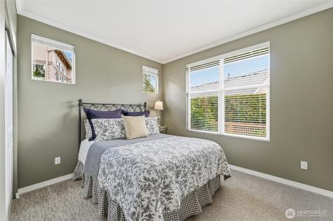 24563 NE Vine Maple Way Redmond WA 98053