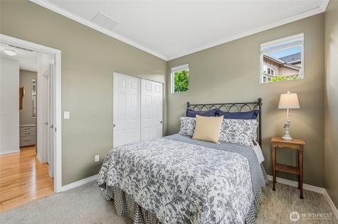 24563 NE Vine Maple Way Redmond WA 98053