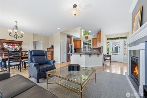 24563 NE Vine Maple Way Redmond WA 98053
