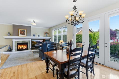 24563 NE Vine Maple Way Redmond WA 98053