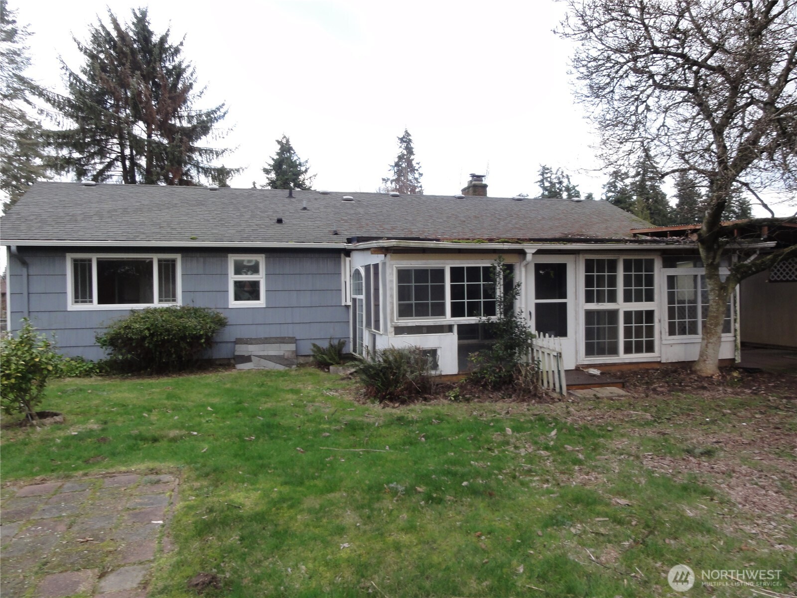 6802 106th Street Court E Puyallup WA 98373