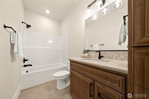17104 NW 7th Avenue Ridgefield WA 98642