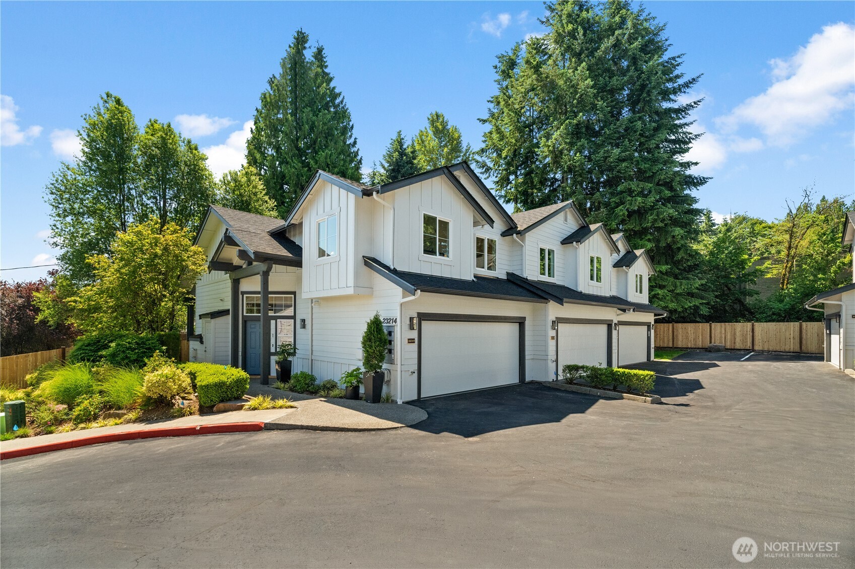 23214 Fitzgerald Road Bothell WA 98021
