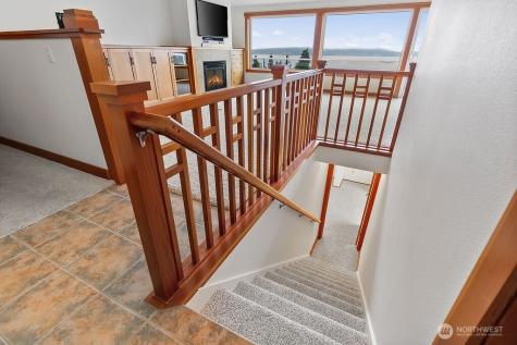 1015 Aqua Vista Lane Camano Island WA 98282