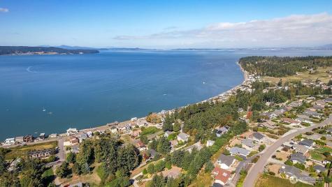 1015 Aqua Vista Lane Camano Island WA 98282