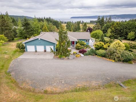 93 Old Schoolhouse Road Sequim WA 98382