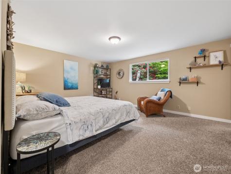 12430 136th Avenue E Puyallup WA 98374