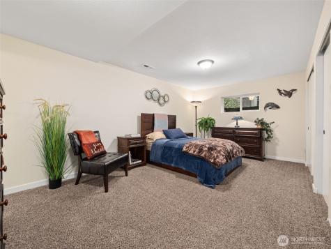 12430 136th Avenue E Puyallup WA 98374
