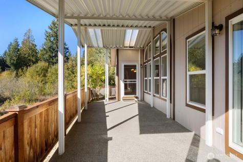 8902 60th Avenue E Puyallup WA 98371